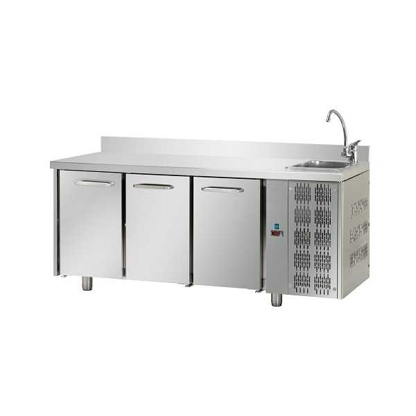 TAVOLO REFRIGERATO GN 1/1 A TEMPERATURA NORMALE CON 3 PORTE