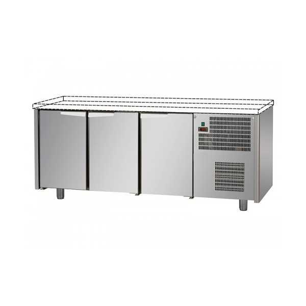 TABLE RÉFRIGÉRÉE EN INOX 3 PORTES SANS PLAN DE TRAVAIL - D.60 cm TABLE RÉFRIGÉRÉE EN INOX 3 PORTES SANS PLAN DE TRAVAIL - D.60 cm