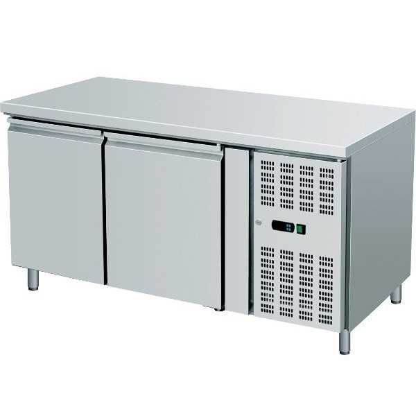 TABLE RÉFRIGÉRÉE 2 PORTES EN INOX POUR PLATEAUX 60x40 cm - D.80 cm TABLE RÉFRIGÉRÉE 2 PORTES EN INOX POUR PLATEAUX 60x40 cm - D.80 cm