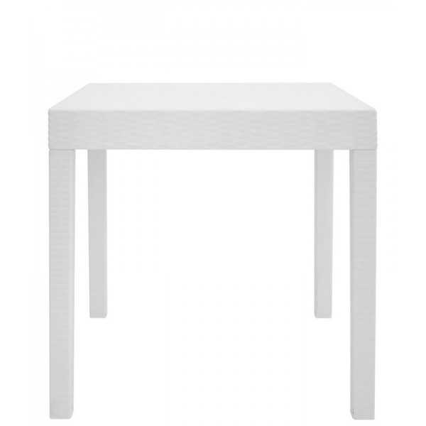 Table carrée. Structure en polypropylène. Modèle 1044. Table carrée. Structure en polypropylène. Modèle 1044.