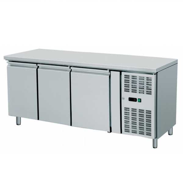 TAVOLO REFRIGERATO 3 PORTE PROFONDITÀ 60 cm