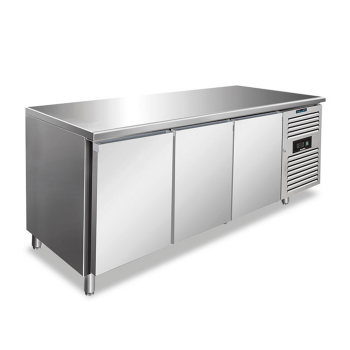 Tavolo refrigerato 3 porte...