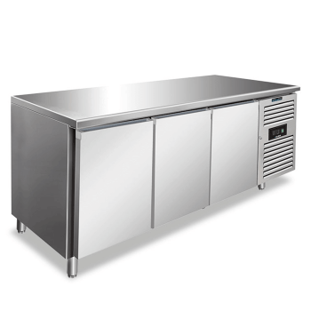 Tavolo refrigerato 3 porte...