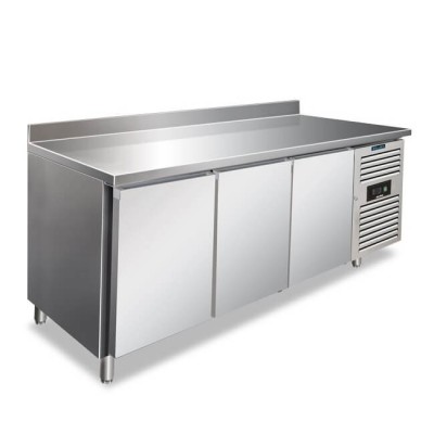 Tavolo refrigerato 3 porte per pasticceria con alzatina +2°/+8° C | 202 x 80 x 96 cm